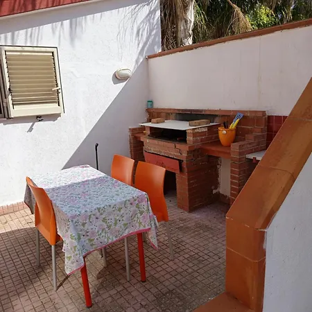 Eleonora Villa Trappeto (Sicily)